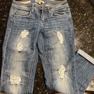 Dollhouse Roll Up Skinny Distressed Capri Jeans 5